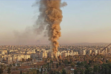Israel, Mỹ và Thổ Nhĩ Kỳ không kích hàng loạt địa điểm ở Syria