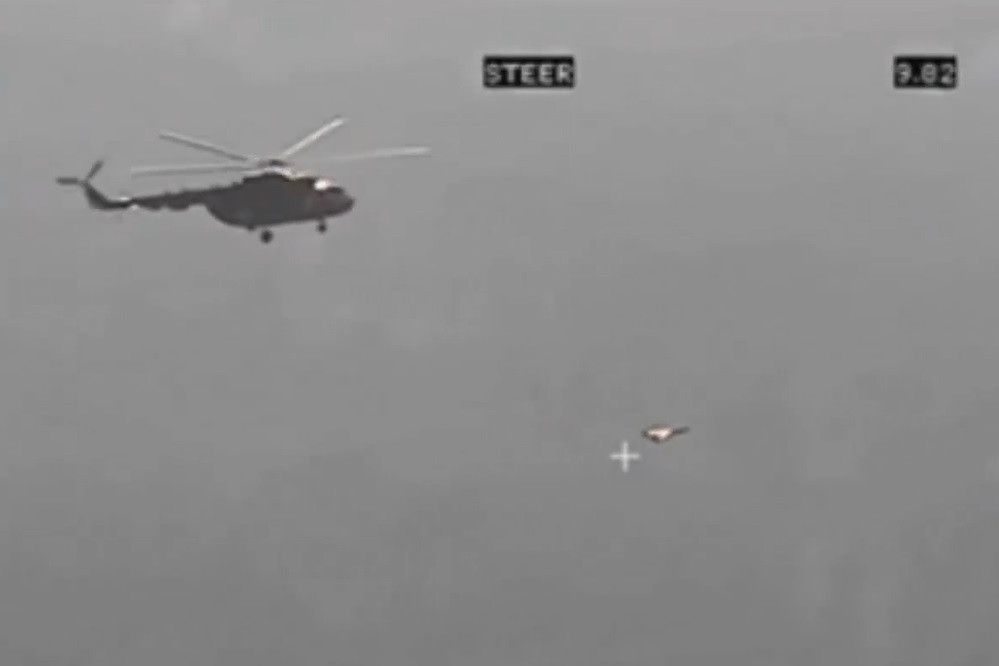 Video trực thăng Ukraine bám đuổi và bắn rơi UAV cảm tử Shahed Nga