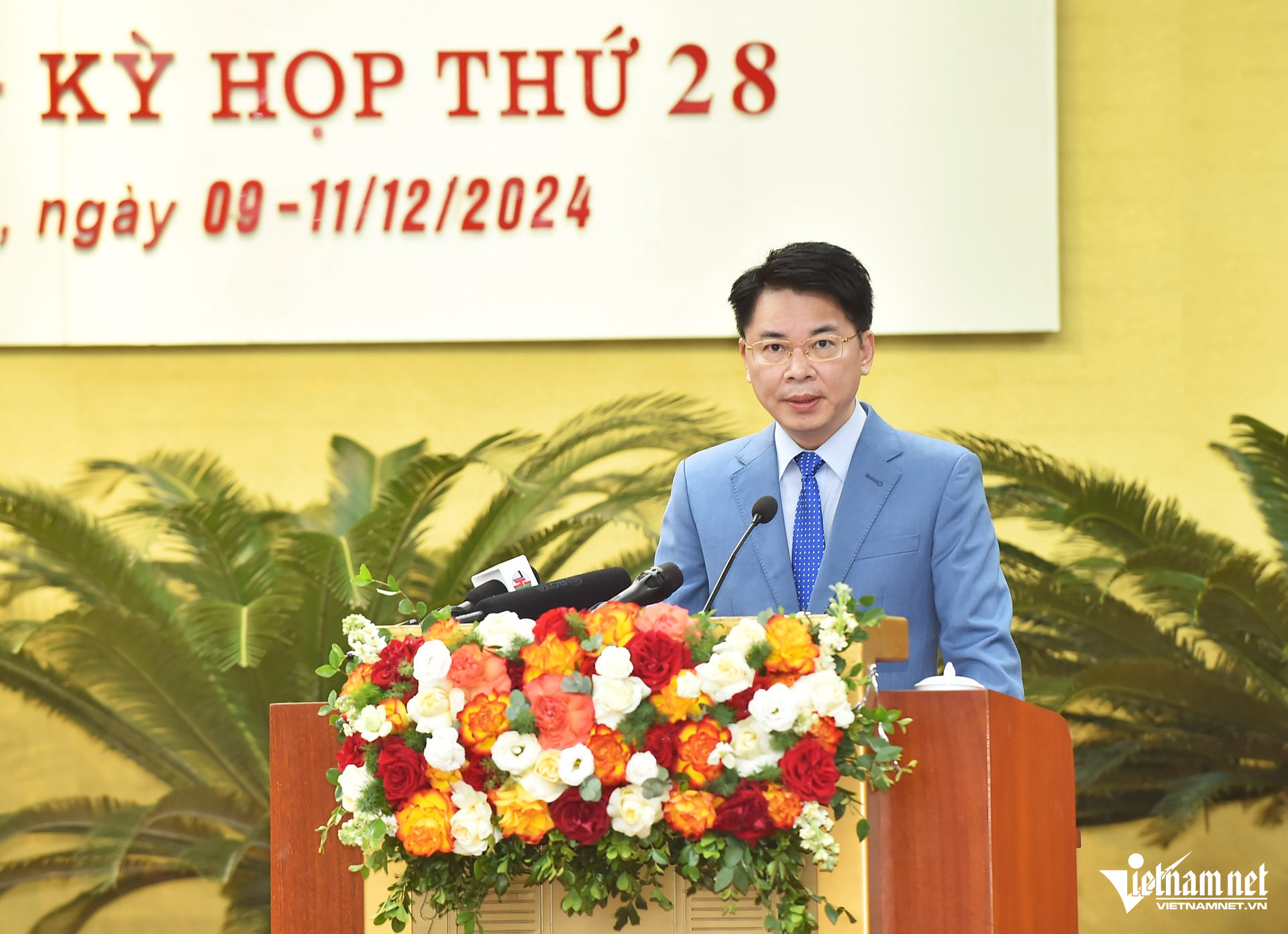 W-hội đồng.JPG.jpg