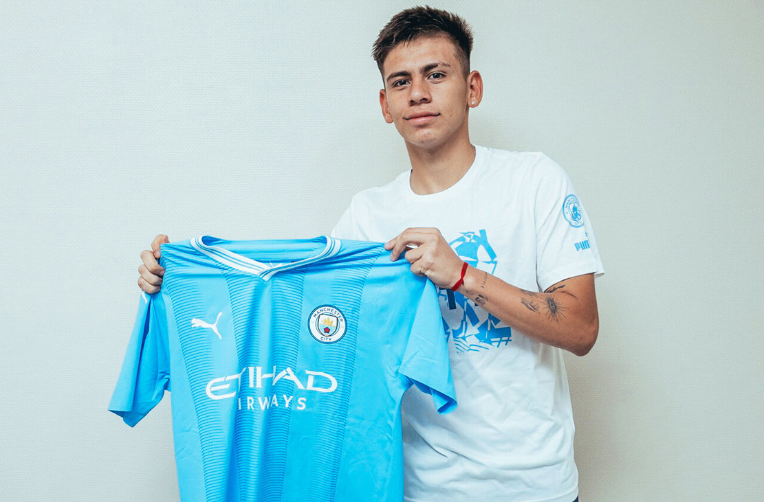 www_mancity_com echeverri filtered.jpg