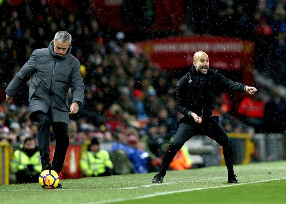 Mourinho Pep Guardiola EFE.jpg