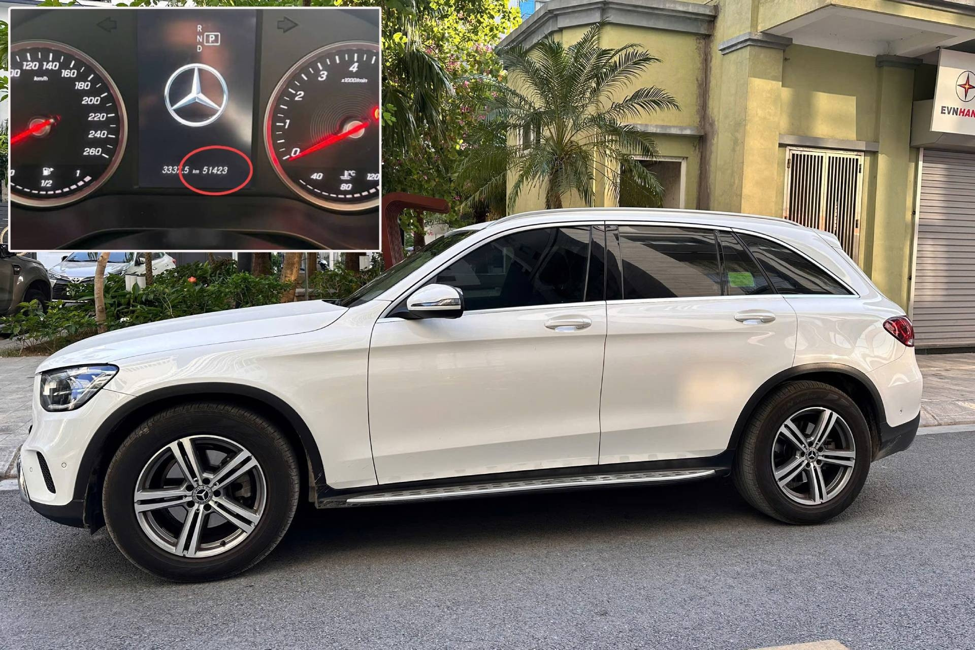 Mua Mercedes GLC 200 cũ giá hơn 1,3 tỷ, đi 5 tháng mới phát hiện bị tua 50.000km