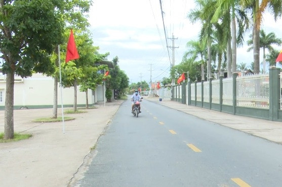 Nông dân An Giang vừa sản xuất giỏi vừa tiên phong xây dựng nông thôn mới