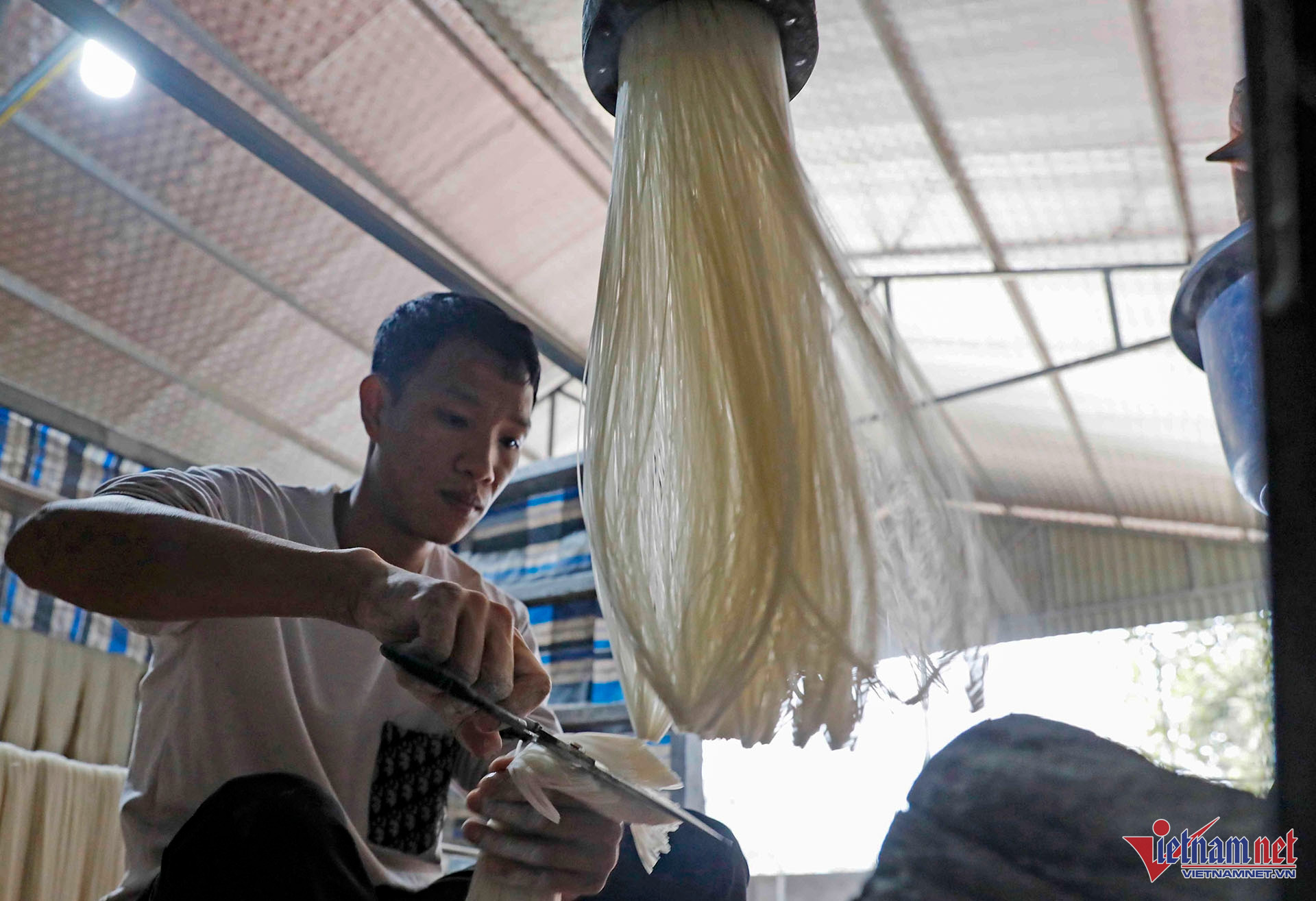 W-A4 PHAM ANH VIỆT X HUG VIET C KHE_8711.jpg