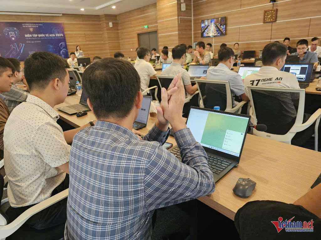 W-Ung pho tan cong mang dung AI 11.jpg