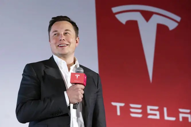 Elon Musk giàu nhất lịch sử