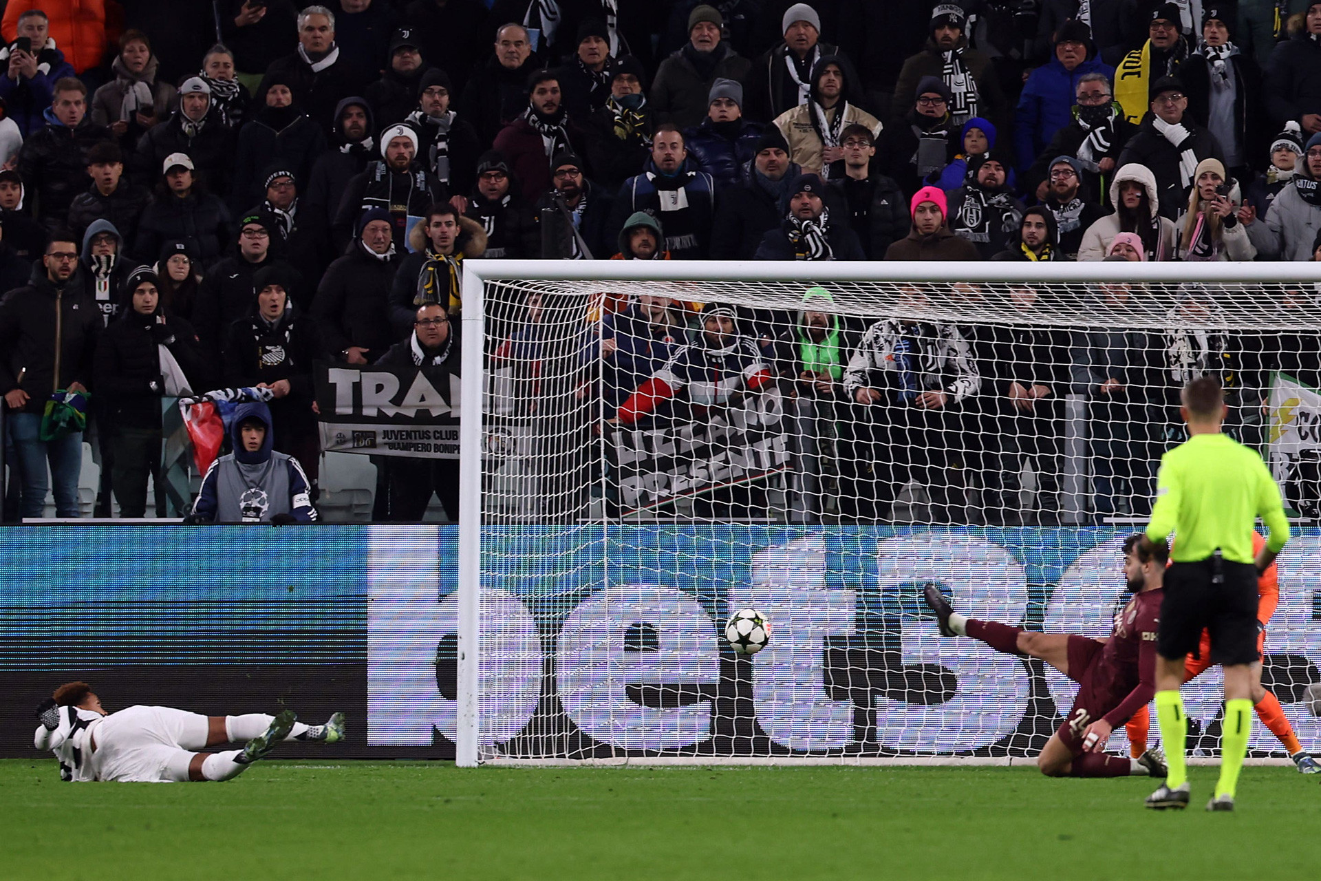 PA. McKennie Juventus Man City.jpg