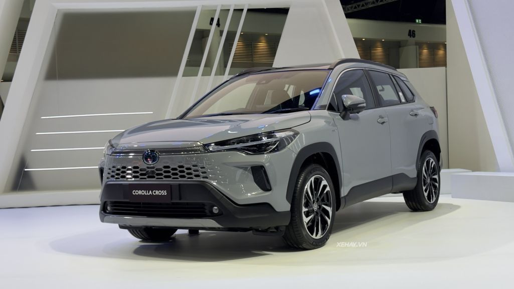 Toyota Crolla Cross 2024.jpeg