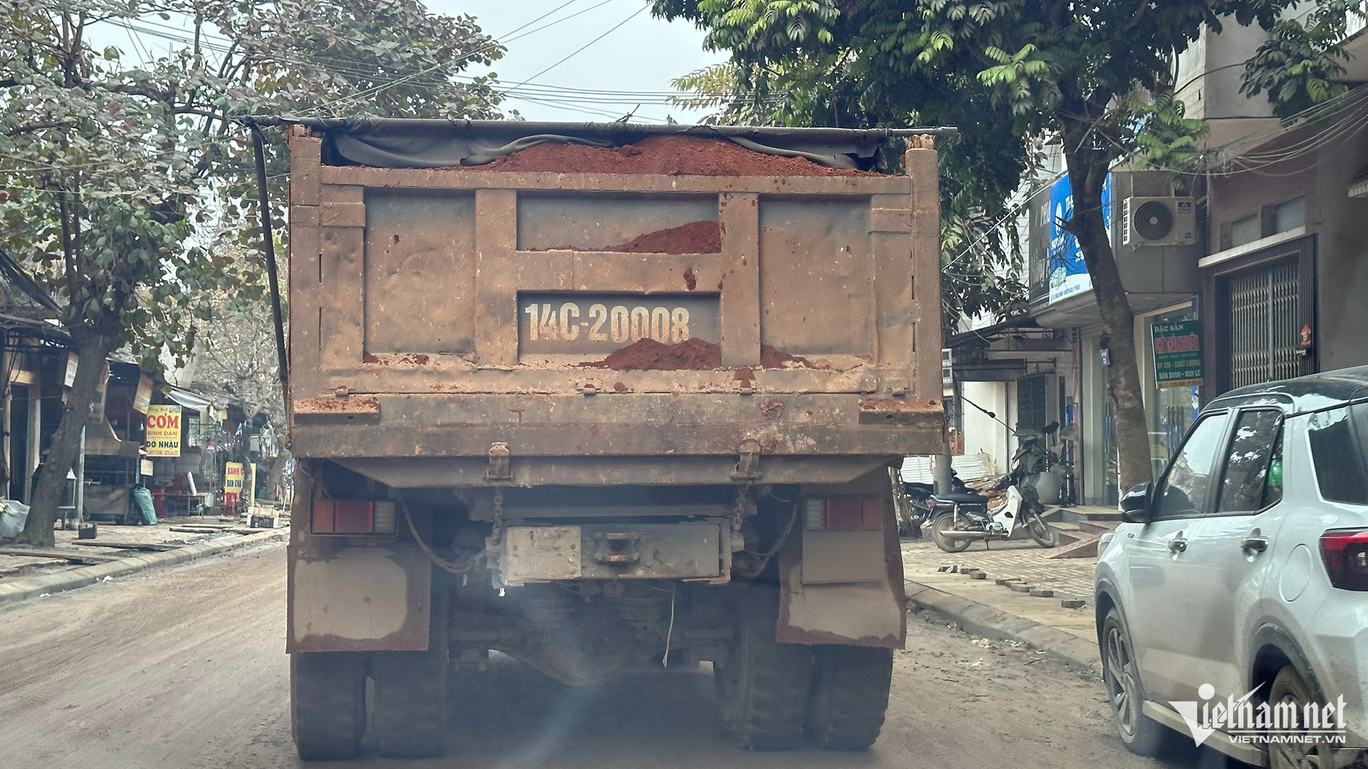 W-cho dat 4.jpg