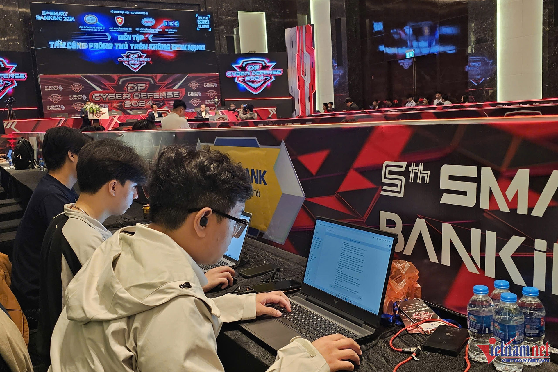 W-dien tap thuc chien ngan hang 2.jpg