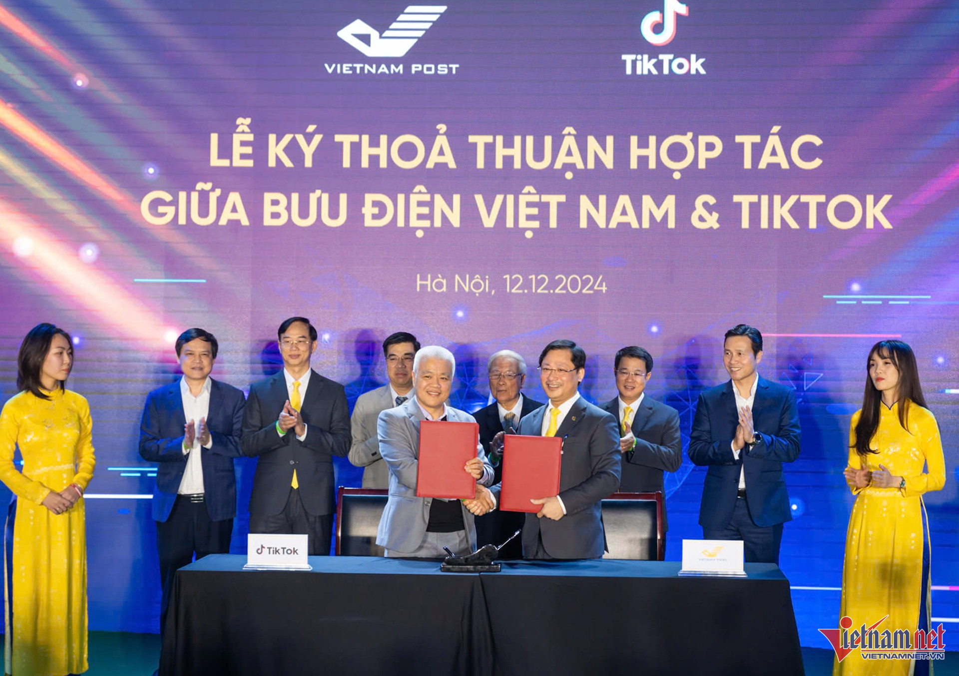 W-san giao dich nong san 4.jpg