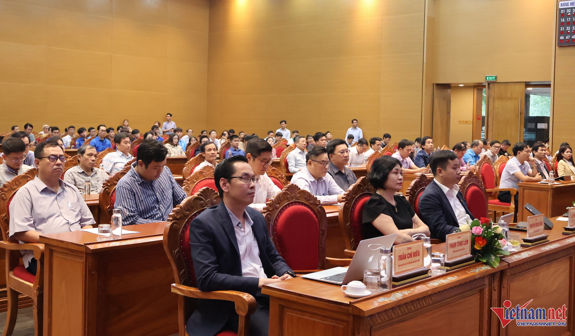 W-hội thảo.JPG.jpg
