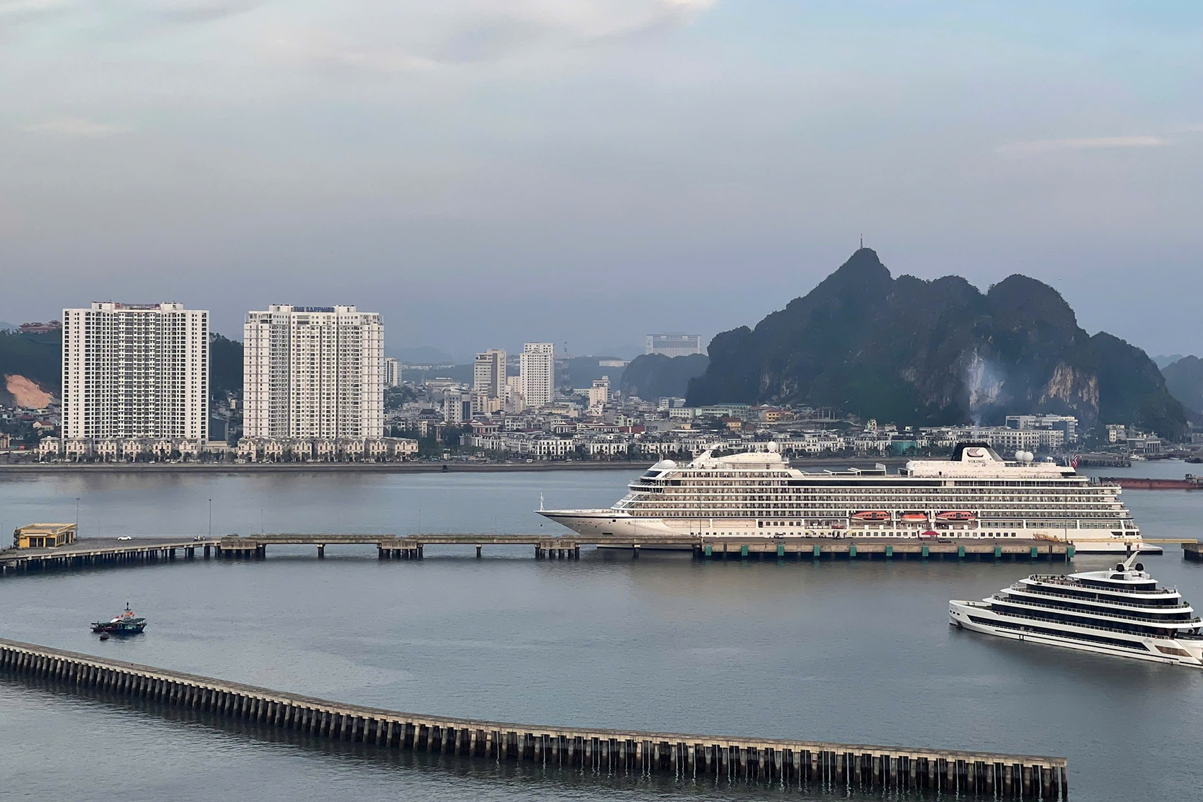 Tinh giản hàng chục sở, ban, ngành ở Quảng Ninh