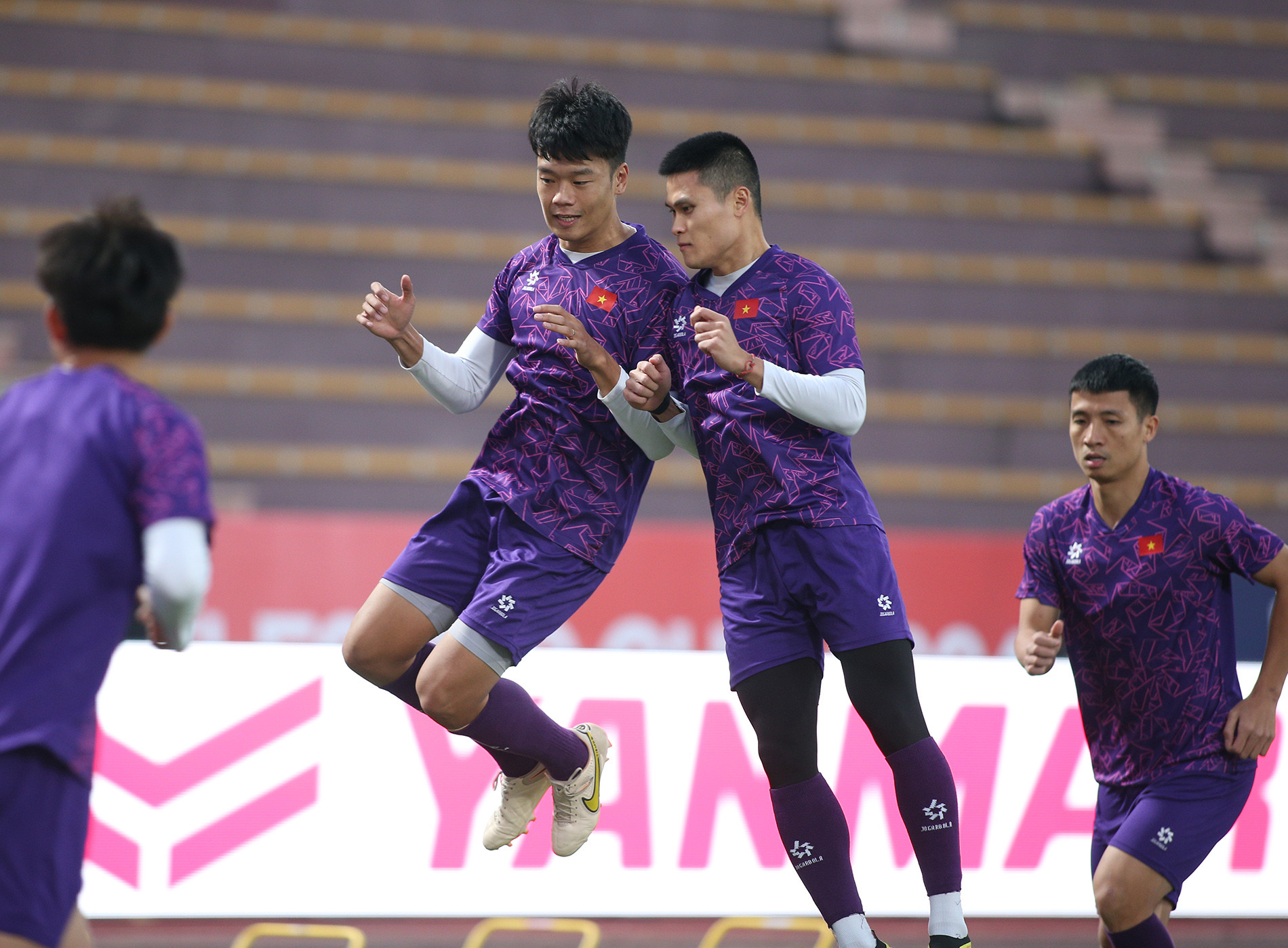 tuyen viet nam 8.JPG