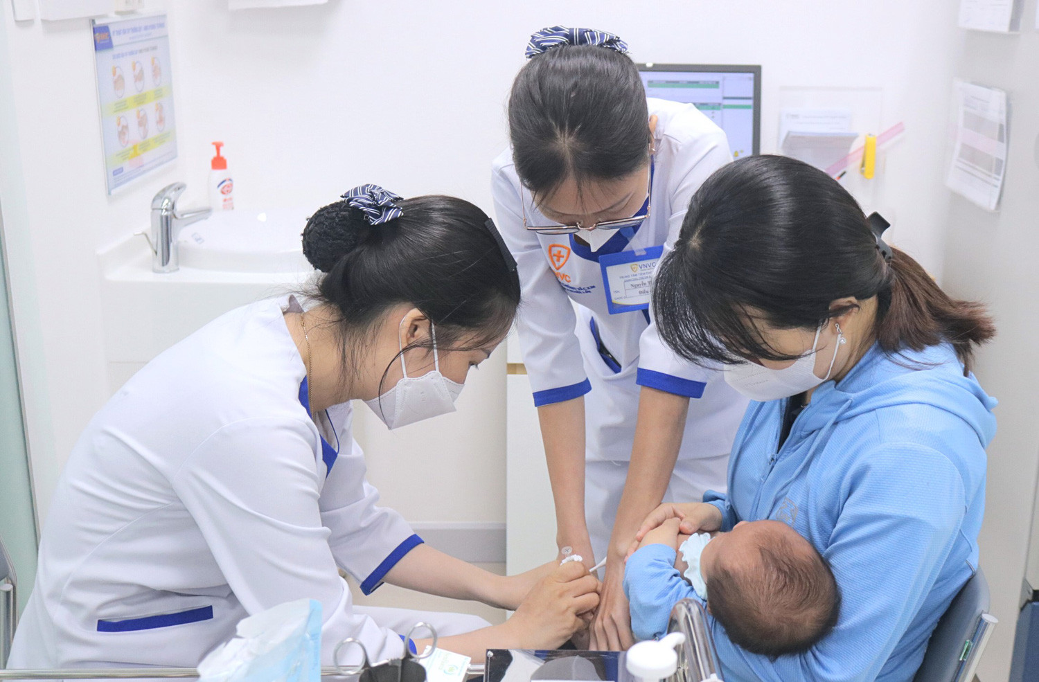 6 bệnh truyền nhiễm nguy hiểm có thể phòng ngừa bằng vắc xin 6 trong 1 anh 4.jpg