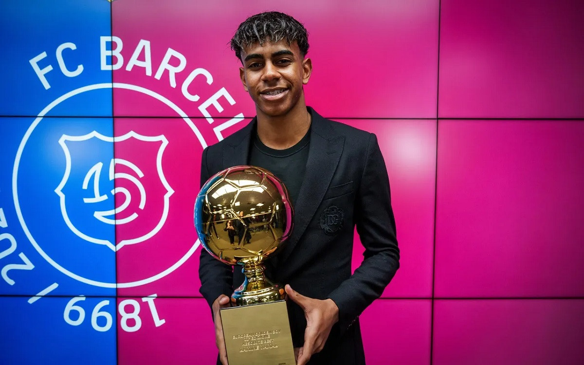 Lamine Yamal Golden Boy Barca FC.jpg
