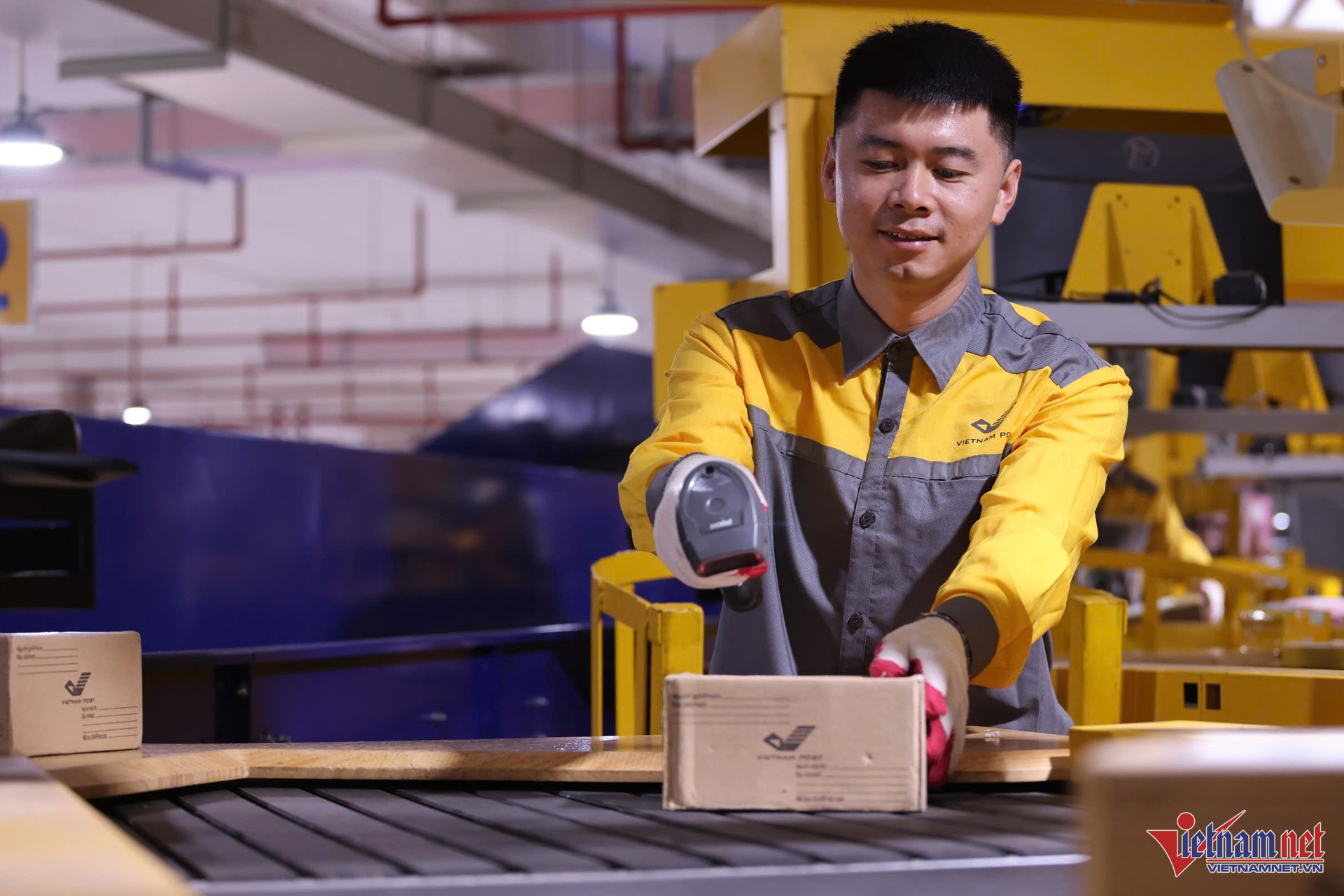 W-hop tac logistics 0 1.jpg