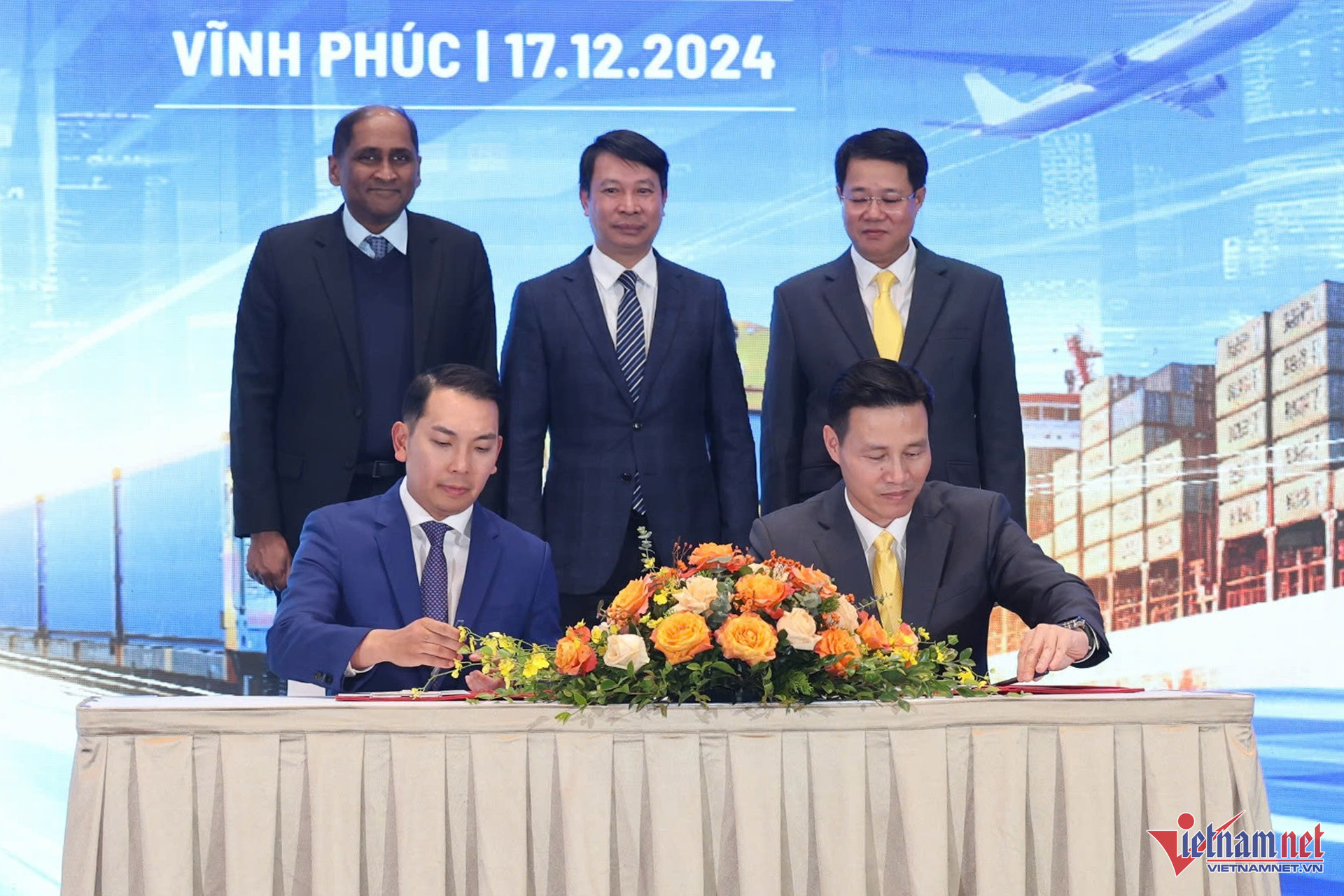 W-ky ket hop tac logistics 2 1.jpg