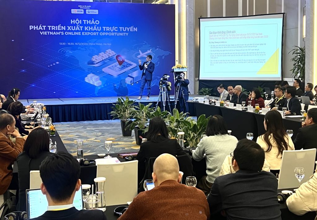 Anh toan canh hoi thao.jpg