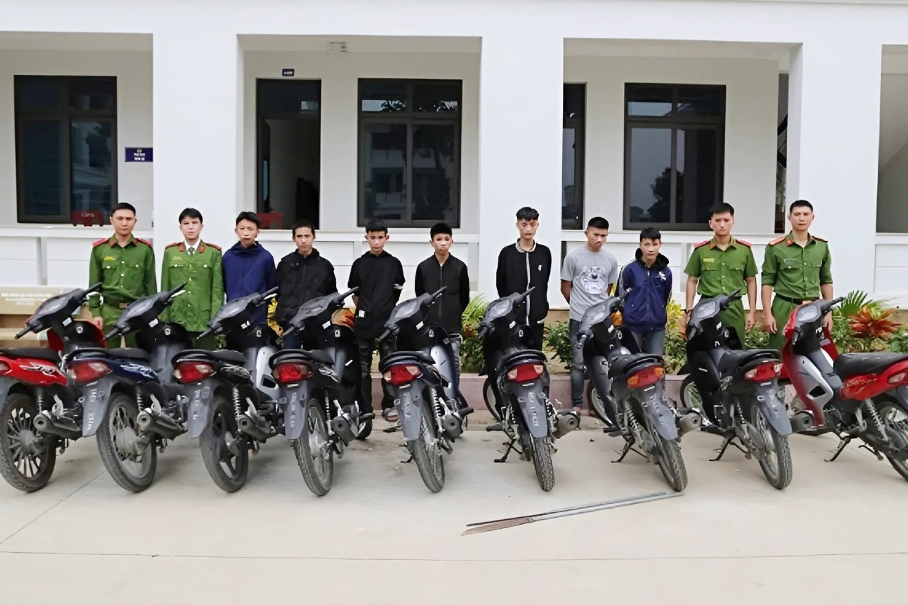 Bắt ổ nhóm thanh, thiếu niên trộm 25 xe máy trong vòng 10 ngày