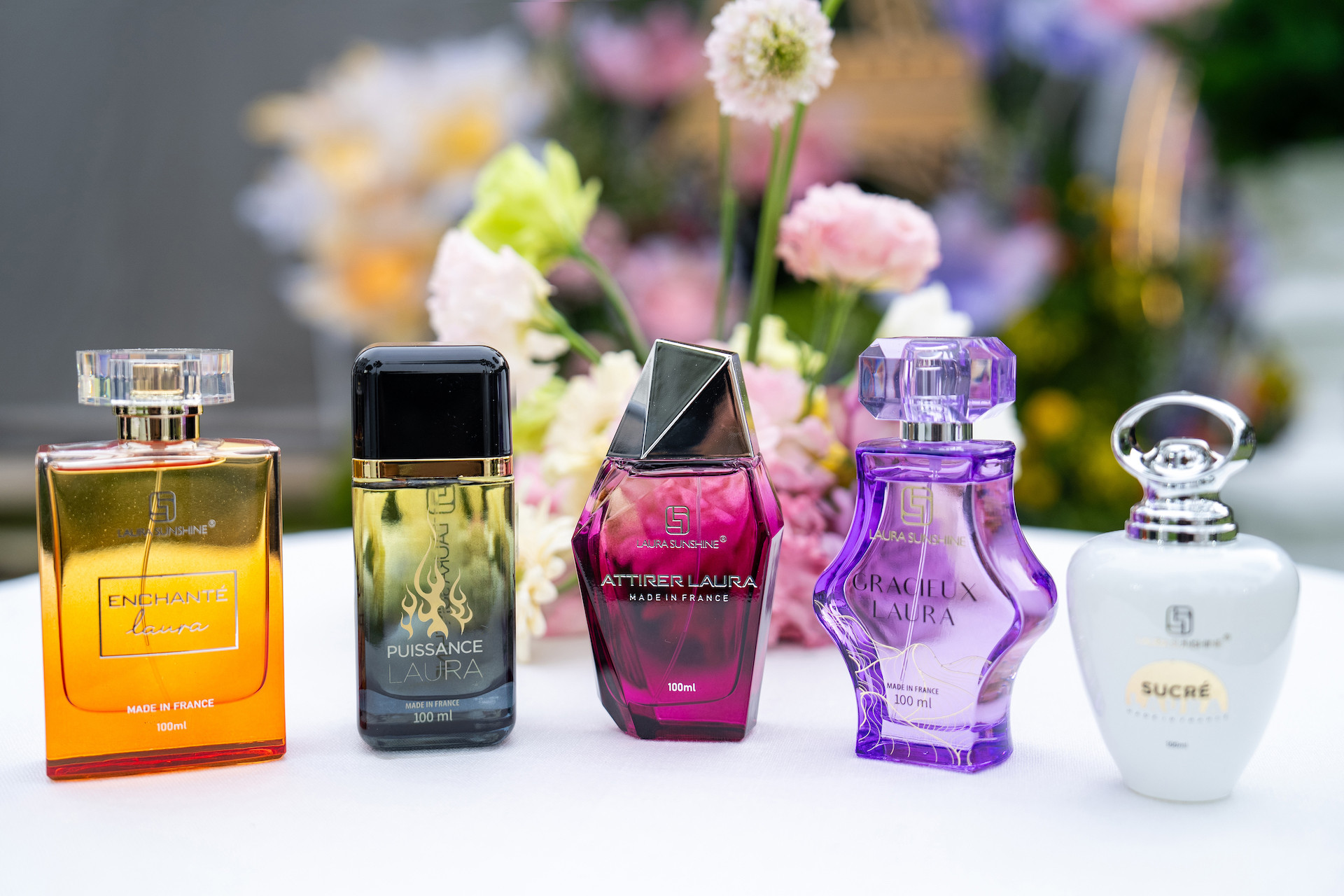 Nhật Kim Anh 19 ( đúng mặt logo).jpg