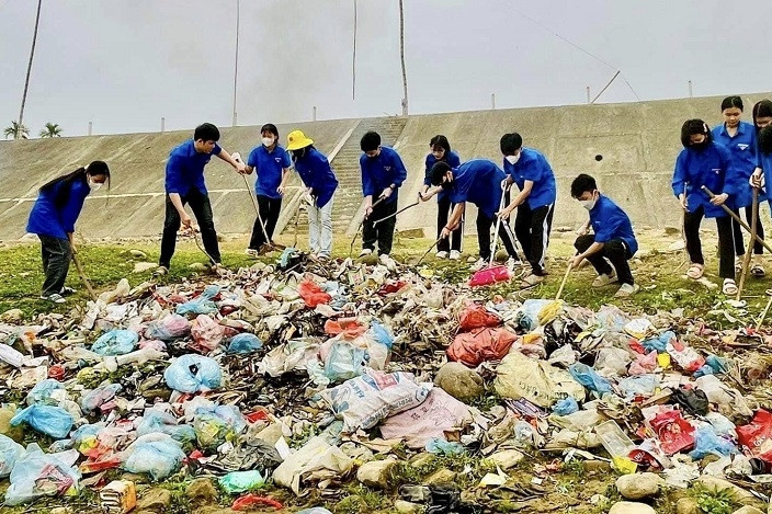 Tuổi trẻ Yên Bái tích cực tham gia xây dựng nông thôn mới