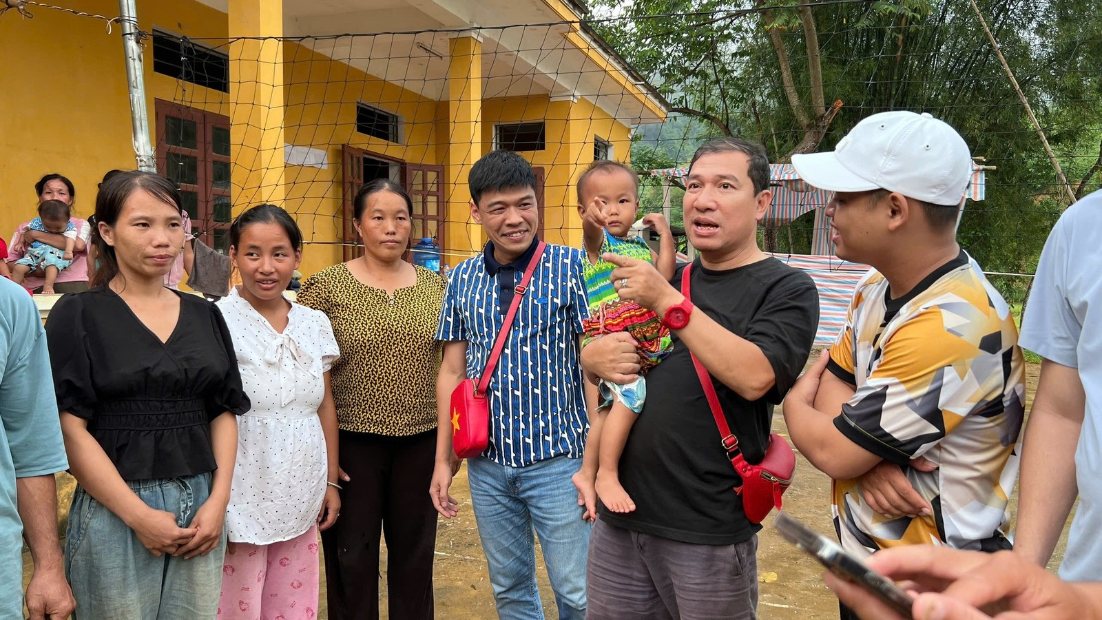 Quang Thang di thien nguyen (1).jpg