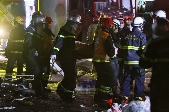 Hiện trường vụ cháy quán 'Hát cho nhau nghe' khiến 10 người chết ở Hà Nội