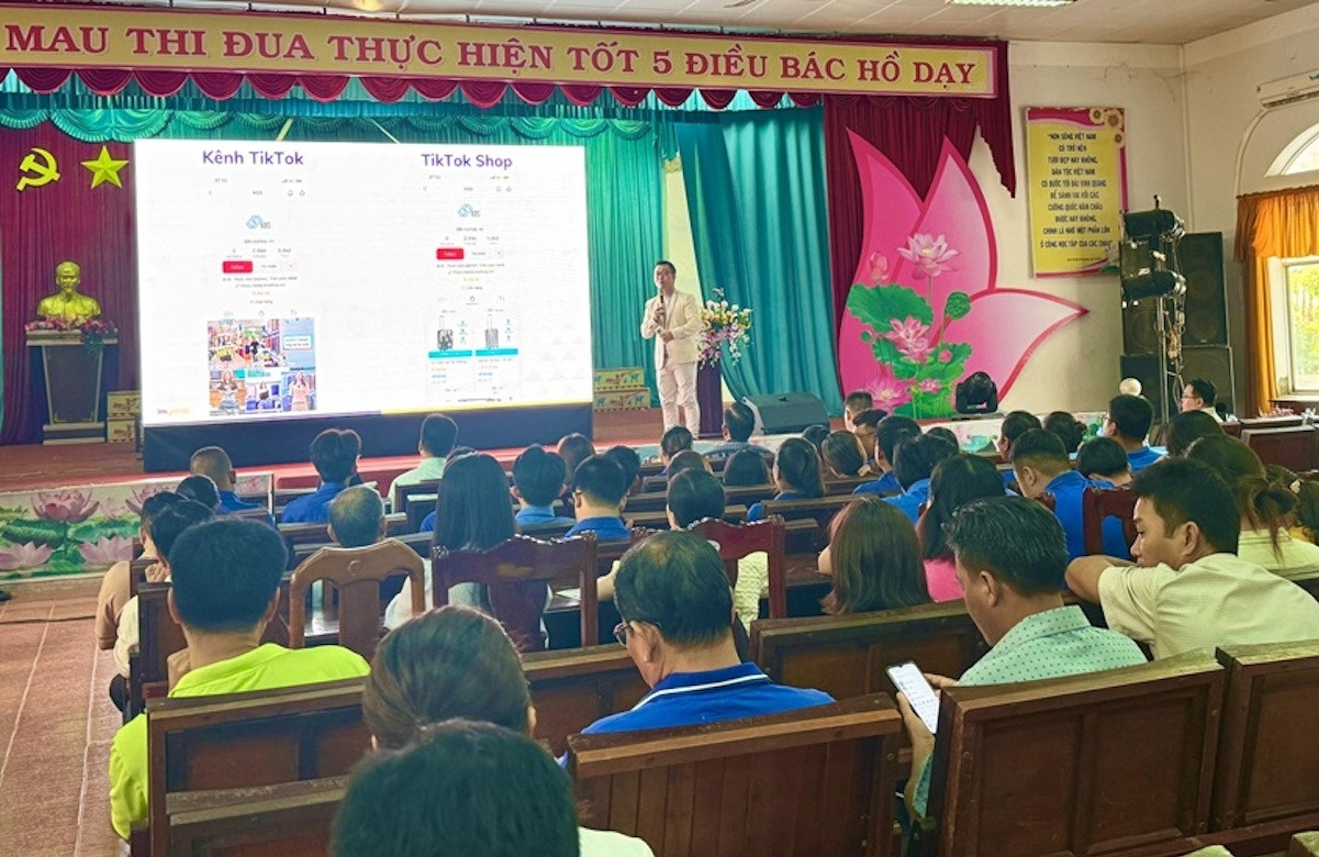 Cà Mau hỗ trợ người dân, doanh nghiệp nâng cao kỹ năng bán hàng trên sàn TMĐT