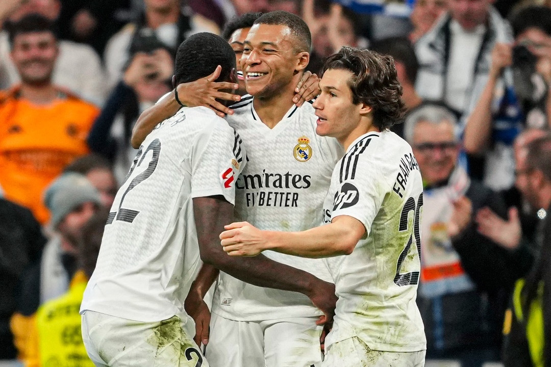 Mbappe lập công, Real Madrid chờ lấy ngôi đầu của Barca