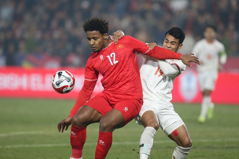 Trực tiếp bóng đá Việt Nam 0-0 Myanmar: Vĩ Hào bỏ lỡ cơ hội ngon ăn