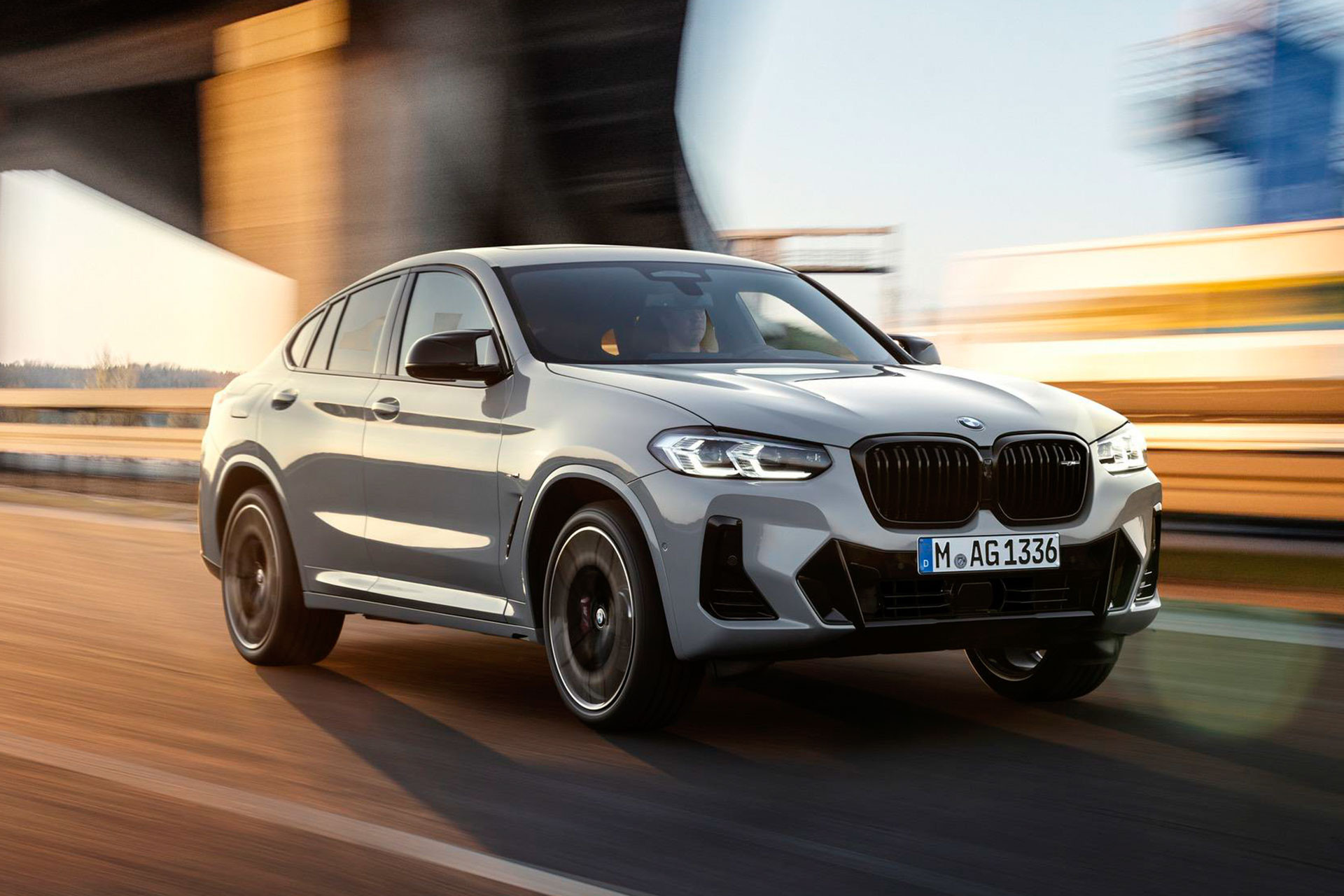 bmw_x4_facelift_08.jpg
