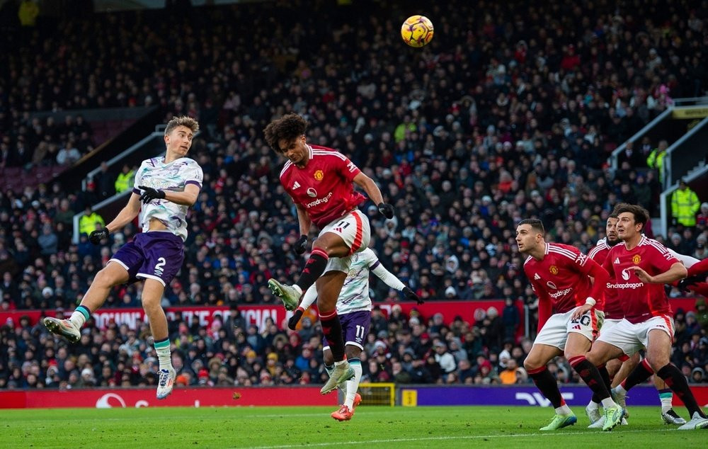 MU 0 3 Bournemouth EFE.jpg