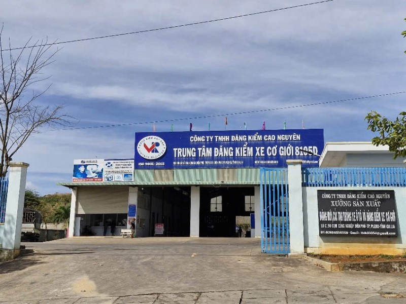 Trung tâm Đăng kiểm 81 05D.jpg