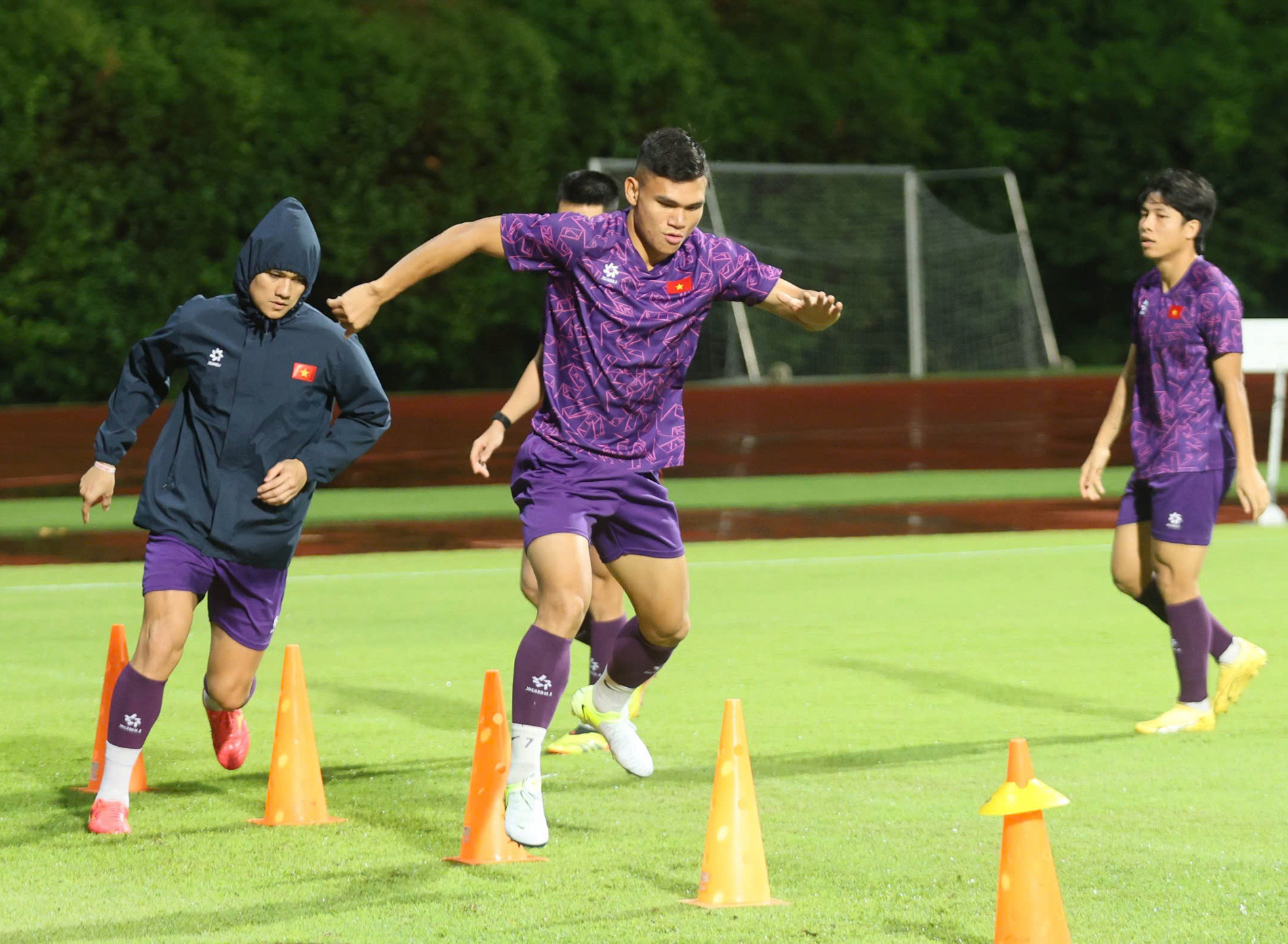 tuyen viet nam 7.jpg