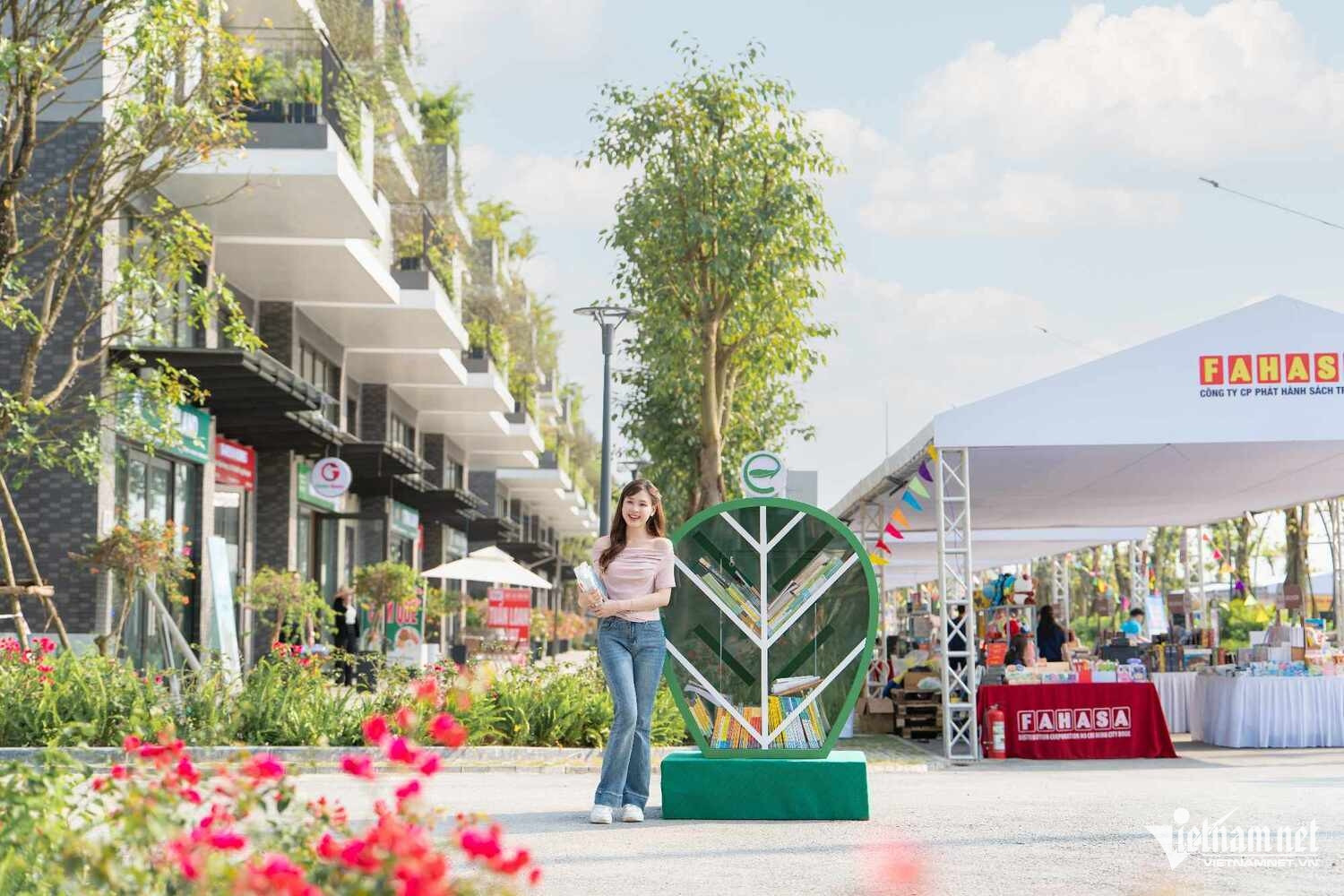 W-anh bai quyen gop sach 1.jpeg