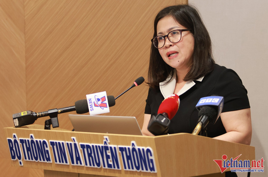 Tạo môi trường bình đẳng trong quản lý, sử dụng tài nguyên Internet tại Việt Nam ba tran thi thu hien vnnic.jpg