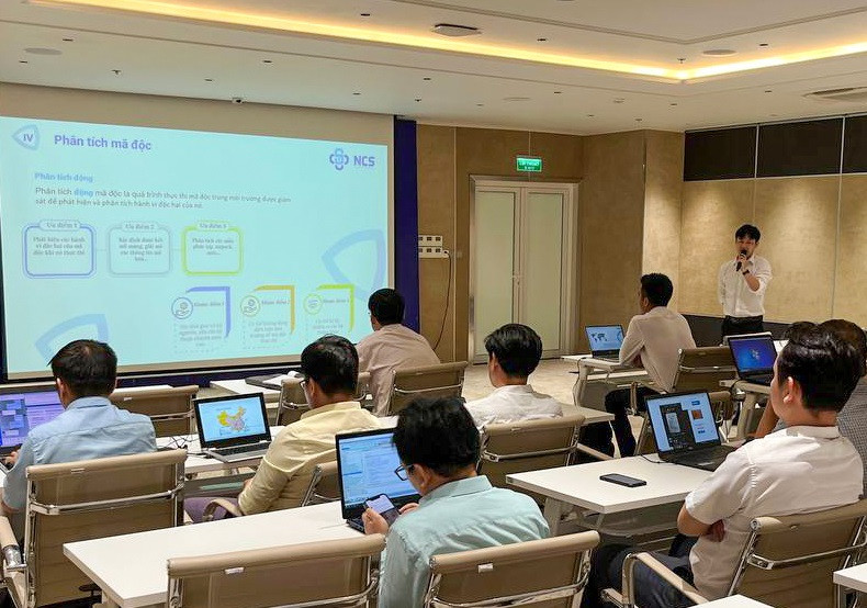 Nhan luc an ninh mang.jpg