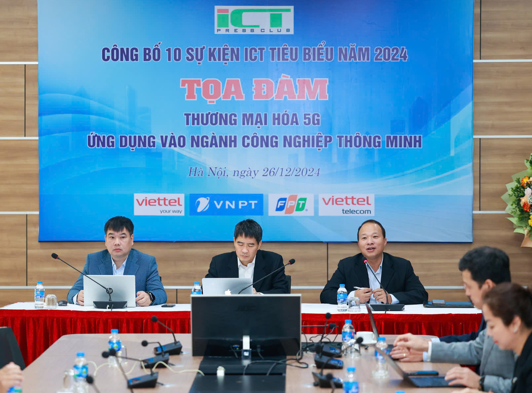 10 su kien ICT copy.jpg