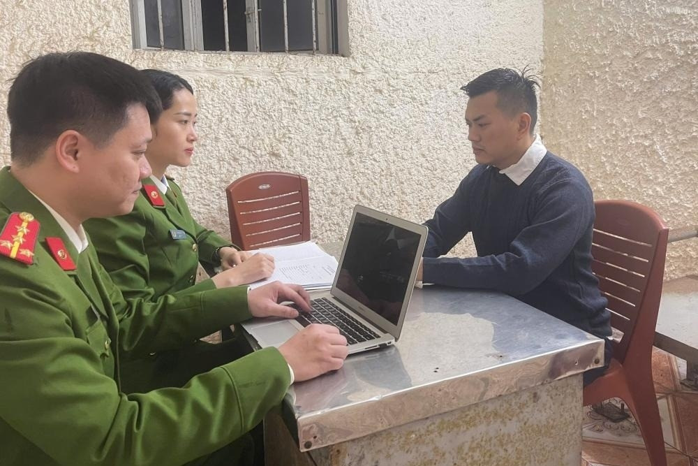 Bắt cặp vợ chồng doanh nhân lừa đảo chiếm đoạt 100 tỷ đồng