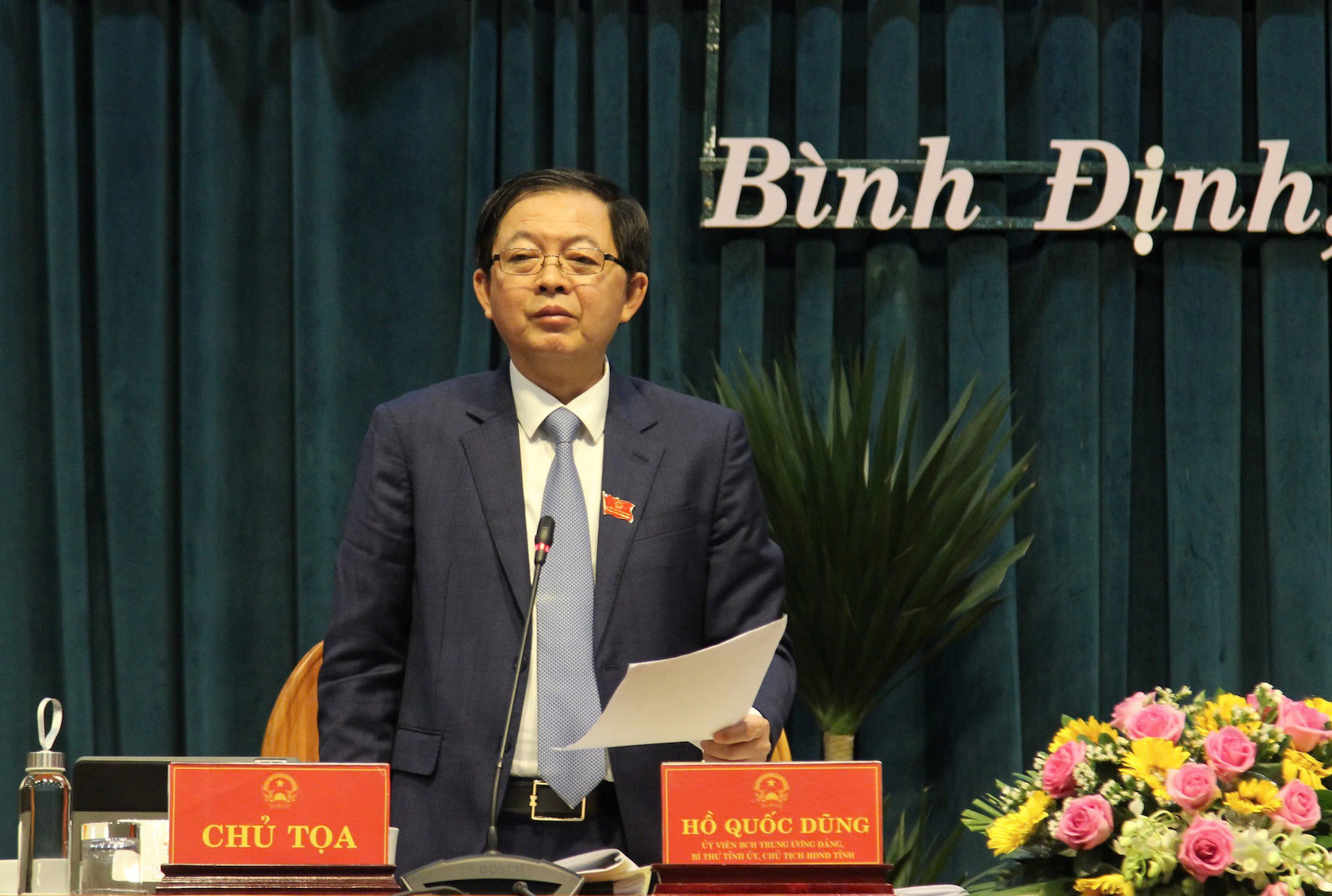 ông hồ quốc dũng.jpg