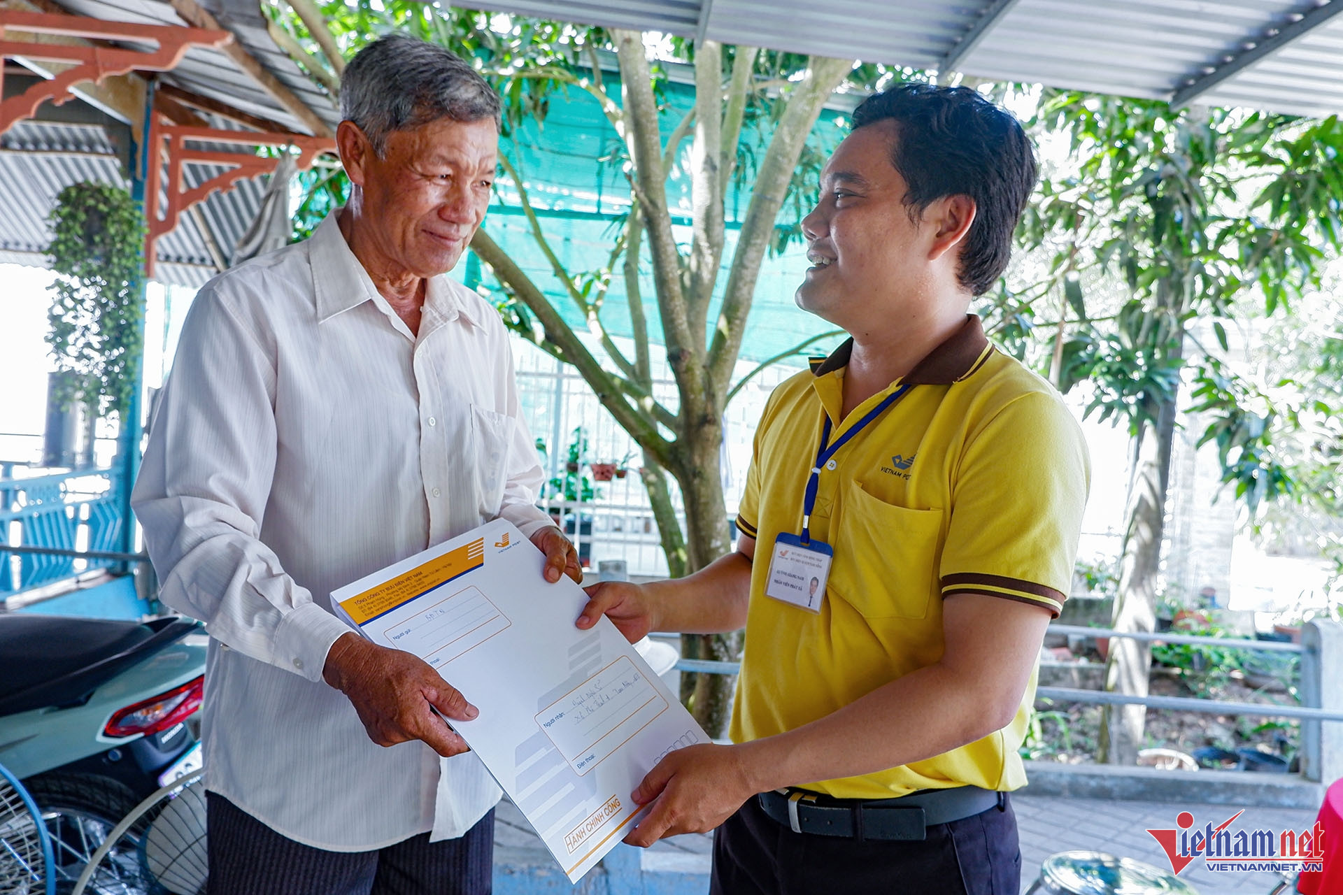 W-hanh chinh cong 11.JPG.jpg