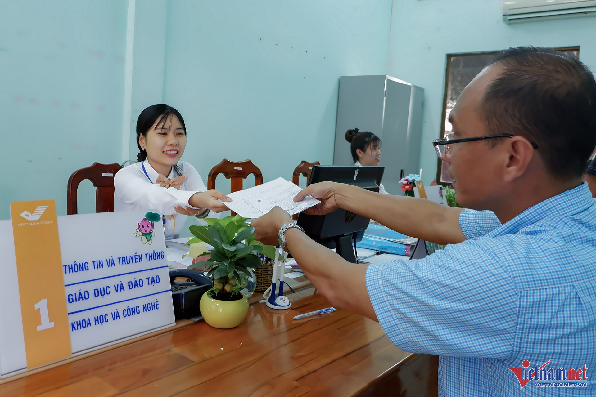 W-hanh chinh cong 8.JPG.jpg