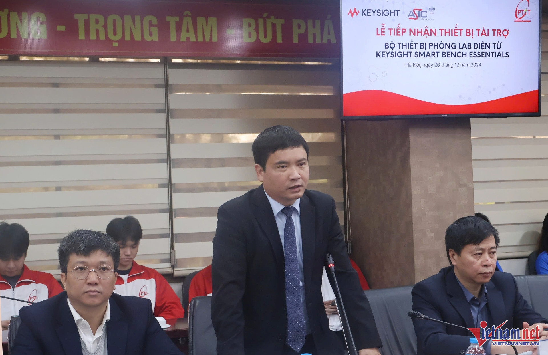 W-ong Dang Hoai Bac PTIT.jpg