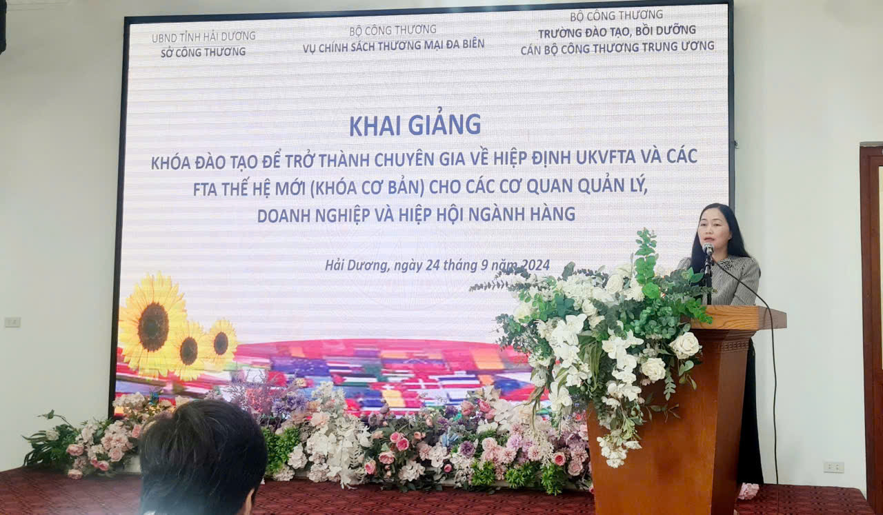 khai giang khoa hoc.jpg