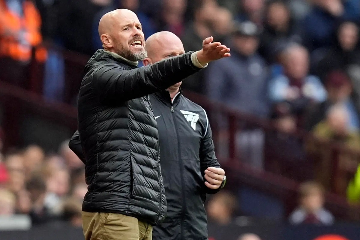 Ten Hag tức điên vì cầu thủ MU đá không tuân theo kế hoạch