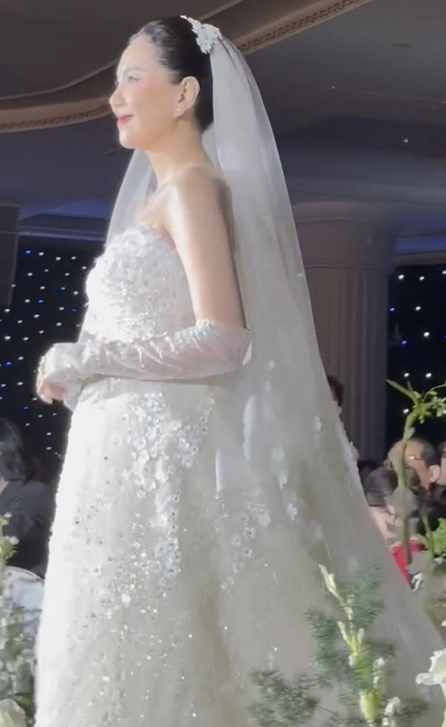 Hình ảnh MC Mai Ngọc trong lễ cưới ảnh 2