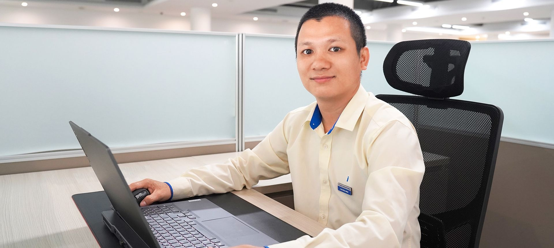 industries tri tue 2.jpg