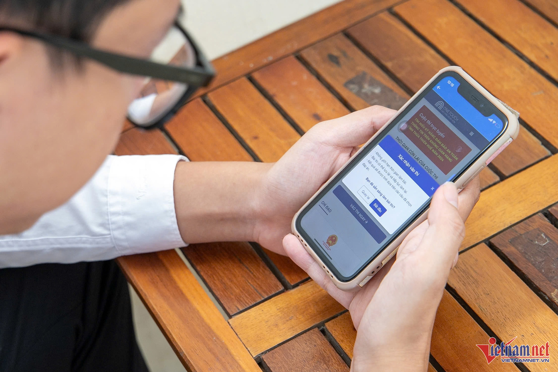 W-cuoc thi ky nang an toan thong tin Hue.jpg