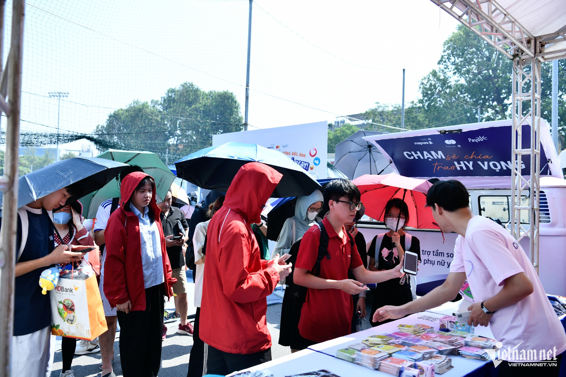 W-gioi tre 22.jpg